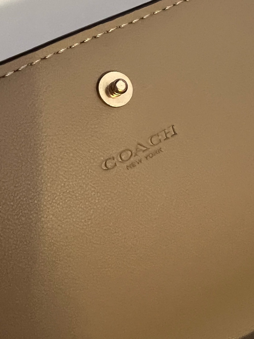 Coach Women's Leather Trifold Wallet in Tan & Cream Signature Canvas - Picture 11 of 11